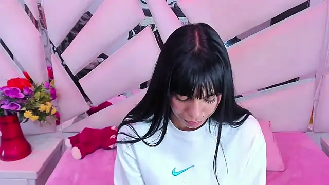 kylie seex online show from May 13, 2026, 2:20 am