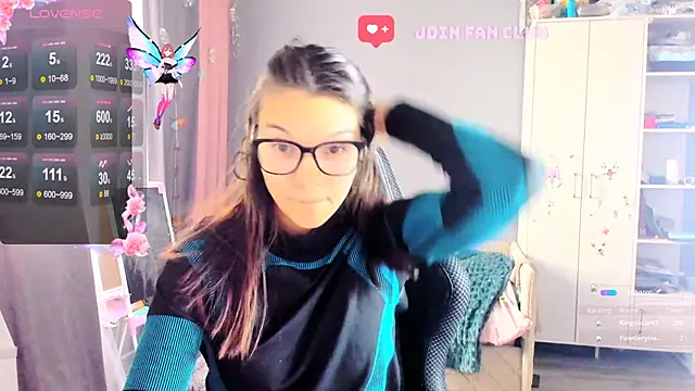 Snapshot of MollyLollipop chatting on October 14, 2025, 2:56 am MollyLollipop online show from October 14, 2025, 2:56 am