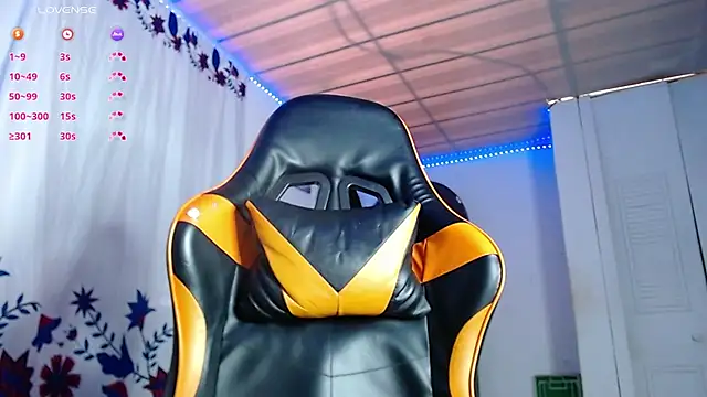 Adam Hudsond online show from December 14, 2025, 1:27 pm