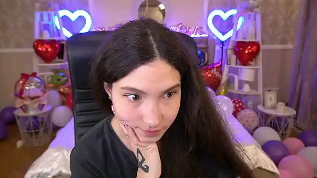 Snapshot of BabyFlowerr chatting on February 17, 2025, 10:58 pm BabyFlowerr online show from February 17, 2025, 10:58 pm