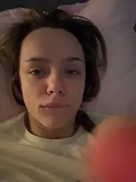 Snapshot of Kylie_Desire chatting on November 15, 2025, 11:32 pm Kylie Desire online show from November 15, 2025, 11:32 pm