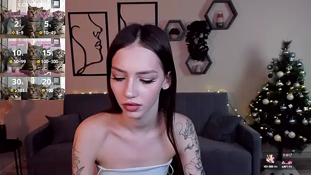 SophieCatty online show from December 18, 2024, 3:26 am