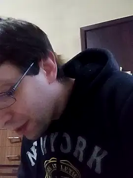 Snapshot of White_rabbit_ chatting on January 9, 2025, 4:49 pm White rabbit  online show from January 9, 2025, 4:49 pm