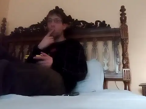 Snapshot of White_rabbit_ chatting on January 14, 2025, 4:18 pm White rabbit  online show from January 14, 2025, 4:18 pm