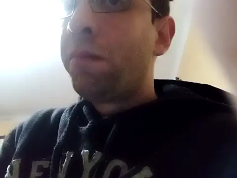 Snapshot of White_rabbit_ chatting on January 20, 2025, 5:37 pm White rabbit  online show from January 20, 2025, 5:37 pm