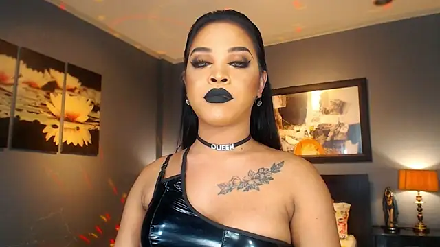 MarryQueen22 online show from April 7, 2026, 12:55 am