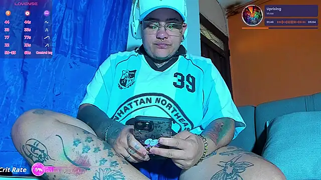 Snapshot of Techno_420_ chatting on October 22, 2025, 7:13 pm Techno 420 online show from October 22, 2025, 7:13 pm