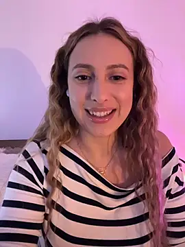 Snapshot of Eva_Ryen chatting on January 15, 2026, 4:44 pm Eva Ryen online show from January 15, 2026, 4:44 pm