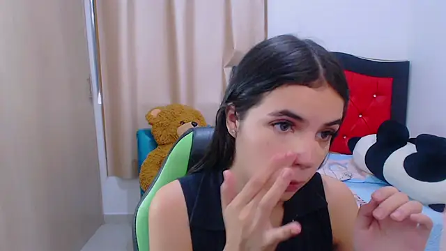  elenna online show from January 24, 2025, 5:32 pm