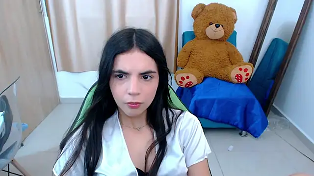  elenna online show from March 1, 2025, 5:27 pm