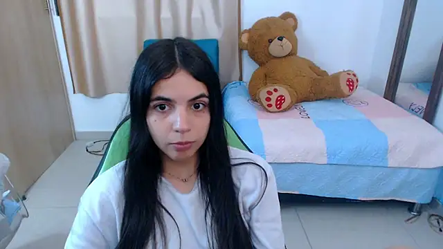  elenna online show from March 10, 2025, 5:18 pm