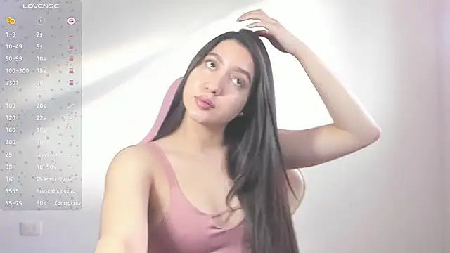 alice-love1 online show from January 26, 2025, 9:51 pm