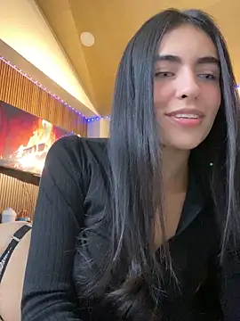 DaphneUwu online show from February 19, 2026, 1:34 am