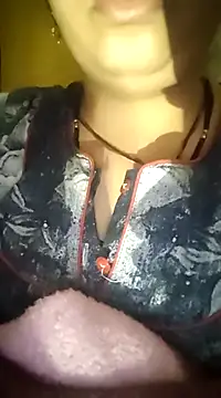 Snapshot of Riyasingh9 chatting on December 29, 2024, 9:20 pm Riyasingh9 online show from December 29, 2024, 9:20 pm