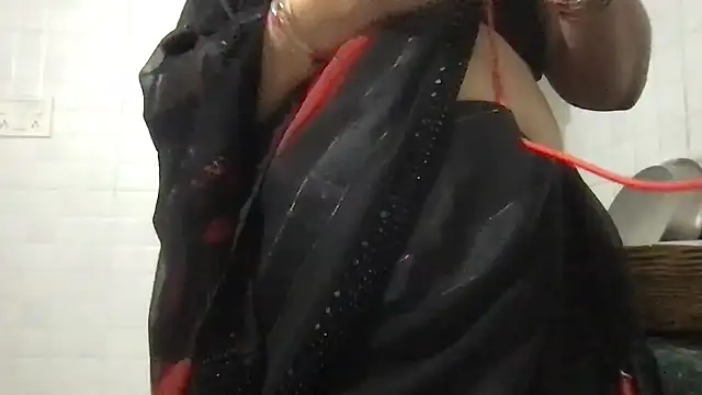 Snapshot of Riyasingh9 chatting on January 22, 2025, 12:17 pm Riyasingh9 online show from January 22, 2025, 12:17 pm