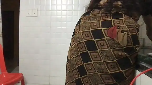 Snapshot of Riyasingh9 chatting on February 3, 2025, 12:25 pm Riyasingh9 online show from February 3, 2025, 12:25 pm