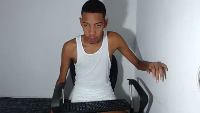 tonny sexxxx online show from March 4, 2025, 8:16 pm