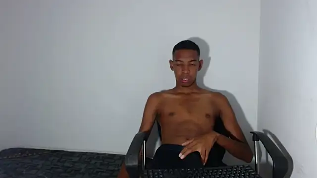 tonny sexxxx online show from March 12, 2025, 8:52 pm