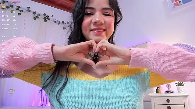 Snapshot of tatikiss_ chatting on February 5, 2025, 11:34 am tatikiss online show from February 5, 2025, 11:34 am