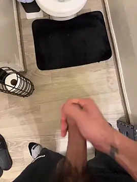 Nando49  online show from April 3, 2026, 5:33 pm