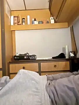 Snapshot of MysticInteraction chatting on October 15, 2025, 8:47 am MysticInteraction online show from October 15, 2025, 8:47 am