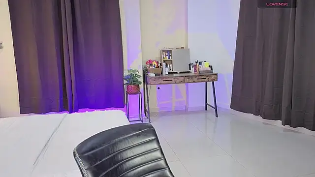 AmelieAxie online show from July 15, 2026, 3:01 am