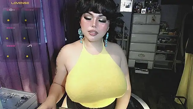 cherry RED5 online show from December 27, 2024, 8:02 am