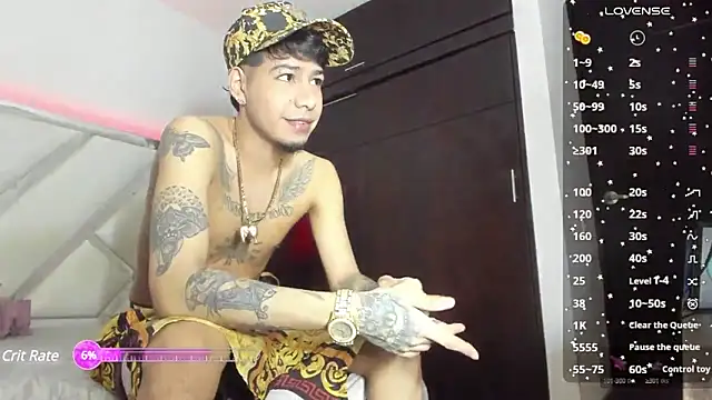 Snapshot of zack_isaac777 chatting on December 28, 2024, 2:43 am zack isaac777 online show from December 28, 2024, 2:43 am