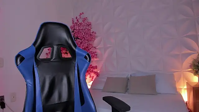 cora 22 online show from January 9, 2026, 12:30 pm