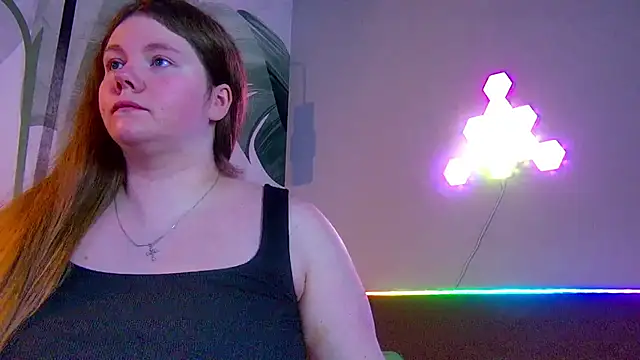 RubyValen online show from November 14, 2025, 1:04 am