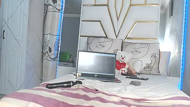Snapshot of SexyyNana chatting on February 20, 2025, 7:08 pm SexyyNana online show from February 20, 2025, 7:08 pm
