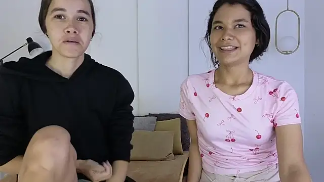 sexychanell 18 online show from February 21, 2026, 1:23 pm