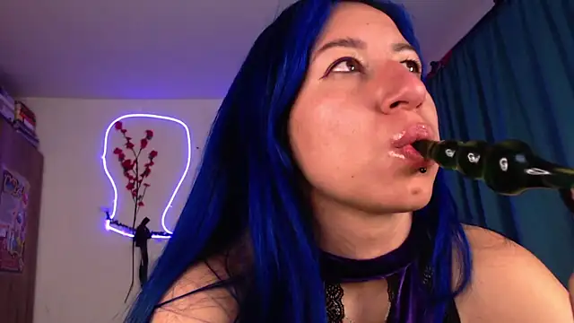 pussytight pervert online show from January 23, 2025, 3:05 am