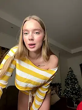 Simply Chelsea online show from December 5, 2024, 6:22 pm