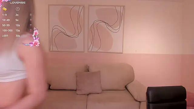 JuanitaClay online show from January 9, 2025, 11:25 am