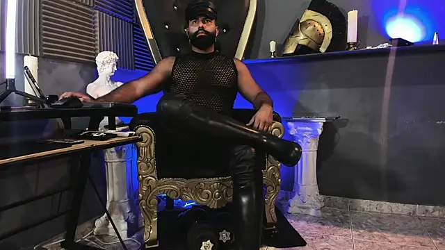 Snapshot of BeardAndrew chatting on February 12, 2026, 7:53 pm BeardAndrew online show from February 12, 2026, 7:53 pm