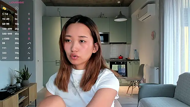 Snapshot of julias_tapes chatting on December 20, 2024, 10:16 am julias tapes online show from December 20, 2024, 10:16 am