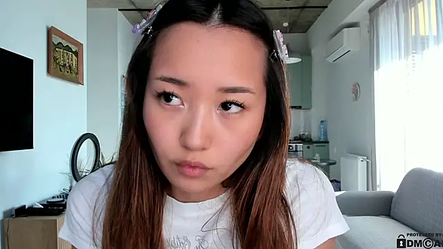 Snapshot of julias_tapes chatting on January 9, 2025, 7:42 am julias tapes online show from January 9, 2025, 7:42 am