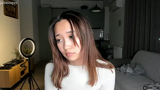 Snapshot of julias_tapes chatting on January 14, 2025, 4:50 pm julias tapes online show from January 14, 2025, 4:50 pm