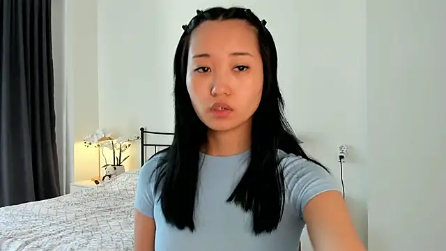 Snapshot of julias_tapes chatting on March 17, 2025, 5:56 am julias tapes online show from March 17, 2025, 5:56 am