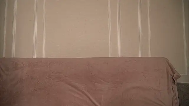 Snapshot of julias_tapes chatting on October 23, 2025, 2:49 pm julias tapes online show from October 23, 2025, 2:49 pm