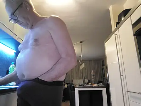 sexbink online show from May 20, 2026, 9:21 pm