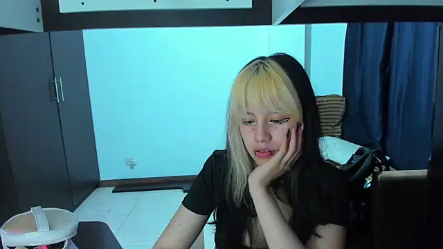 Akane-Mou online show from February 23, 2025, 8:06 am