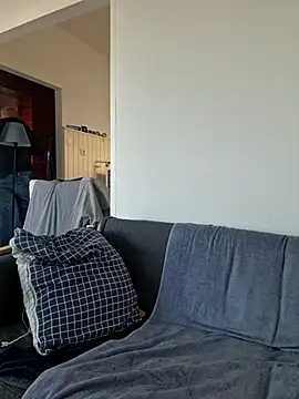 cuci45 online show from November 9, 2025, 2:15 pm