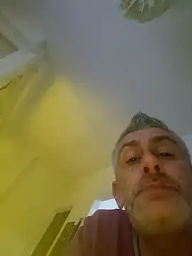 Snapshot of cuci45 chatting on January 11, 2026, 10:59 pm cuci45 online show from January 11, 2026, 10:59 pm