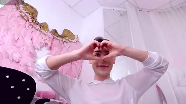 RobbyCharming online show from March 18, 2025, 1:53 am