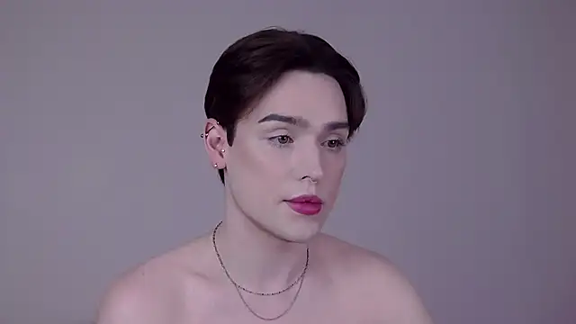 RobbyCharming online show from May 31, 2026, 7:04 am