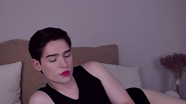 RobbyCharming online show from July 6, 2026, 7:49 am