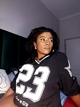 Lalakin90 online show from March 21, 2025, 9:12 pm