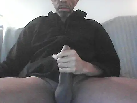 Malcomvs97 online show from March 17, 2026, 6:06 am